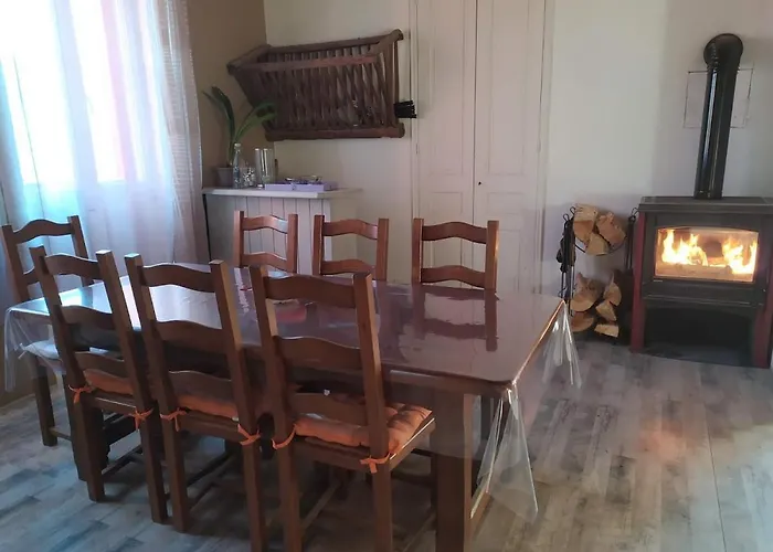 Couette-café La Cabanette 3*