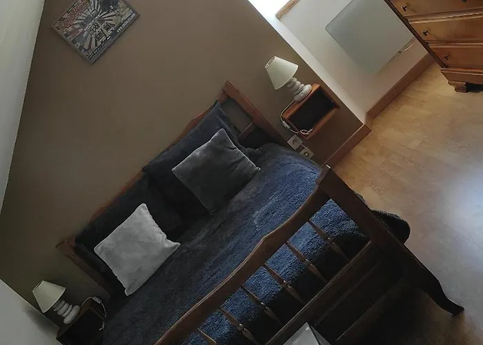 Couette-café La Cabanette 3*